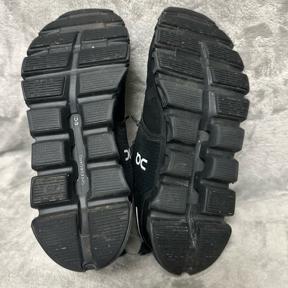 On Cloud 6 Waterproof Sneakers size 5.5 - Picture 6 of 8
